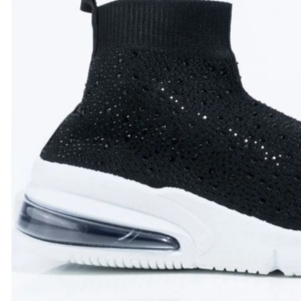 SYNTHETIC UPPER ZIPPER CLOSURE POINTY TOE